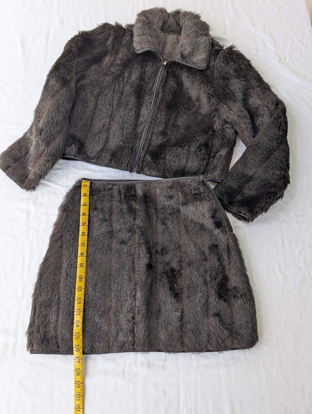 Faux fur Suit - Small